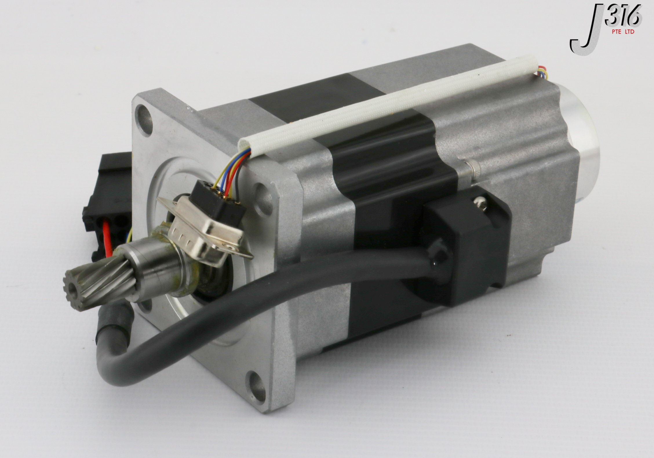 30770 TAMAGAWA SEIKI AC SERVO MOTOR, TS2620N941E172 (NEW